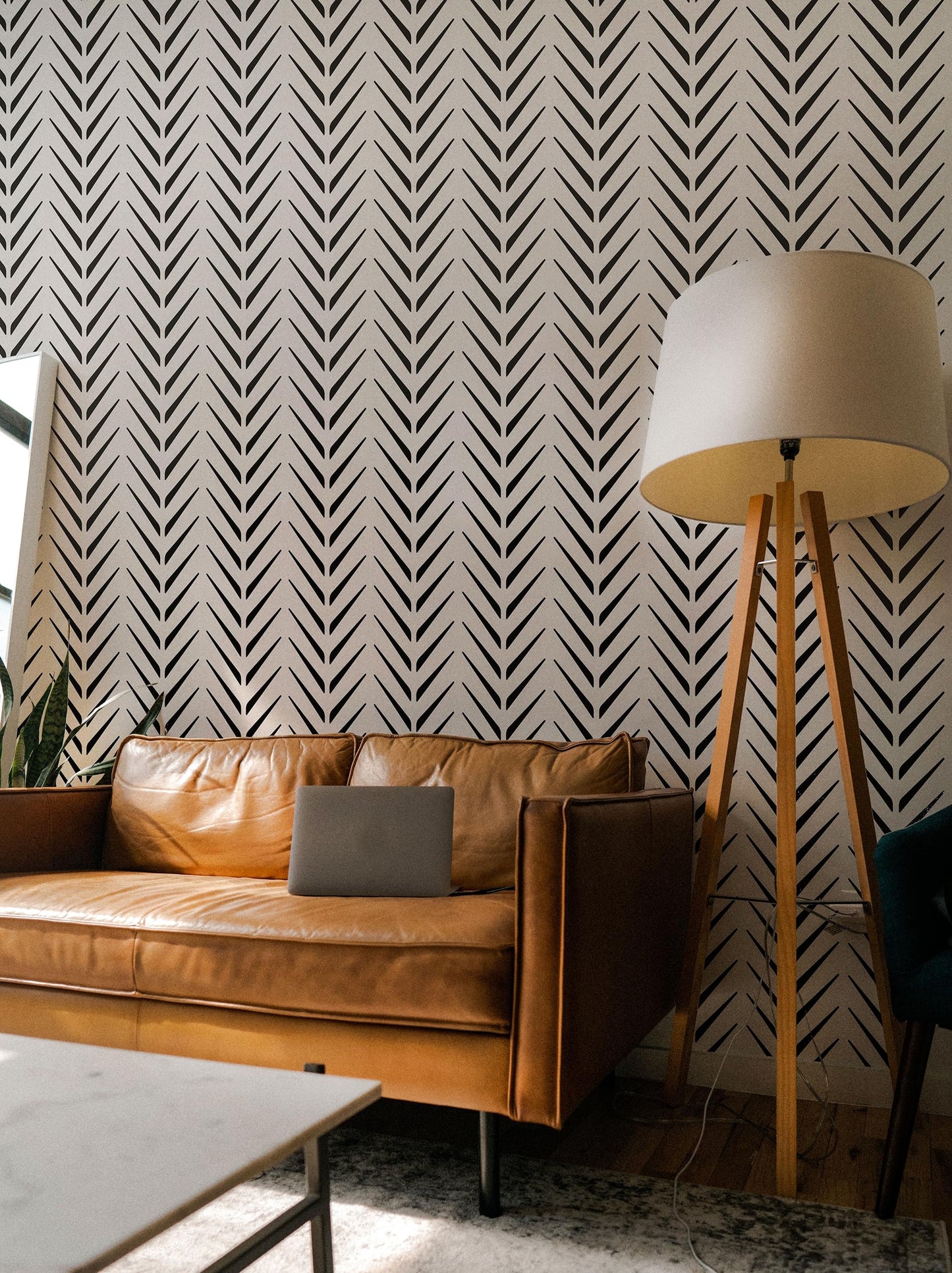 SARISU - XL Wall Stencil, Modern Stencil, Large Allover Wall Stencils for Painting, Large Ethnic Geometric Wall Stencil